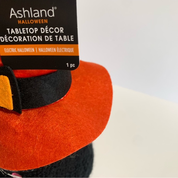 Halloween Black Cat with Witches Hat - Picture 3 of 3